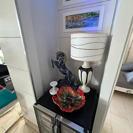 Moderne En Bord De A 60 M² Parking Prive Appartement *